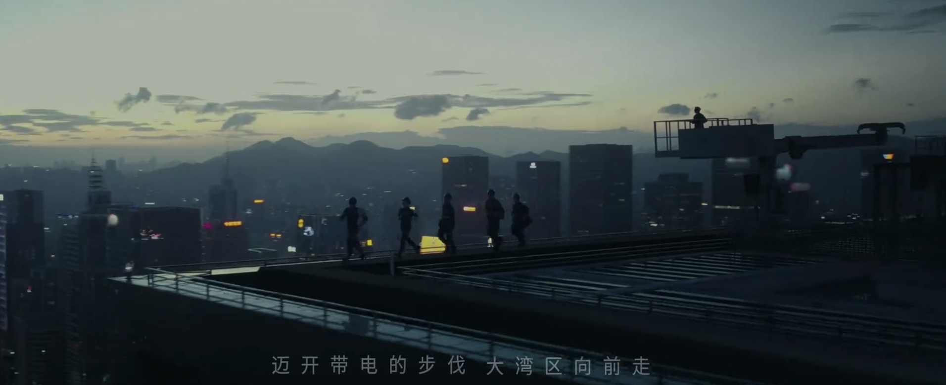 宣传片剪辑中的“呼吸感”是如何营造的？