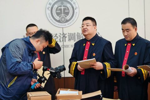 「直问大律师」首支品牌宣传片正式杀青！